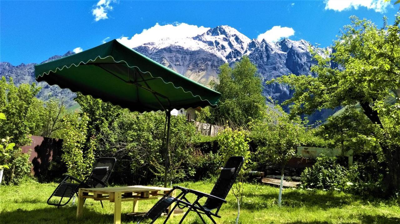 Kazbegi Green Yard Exterior photo