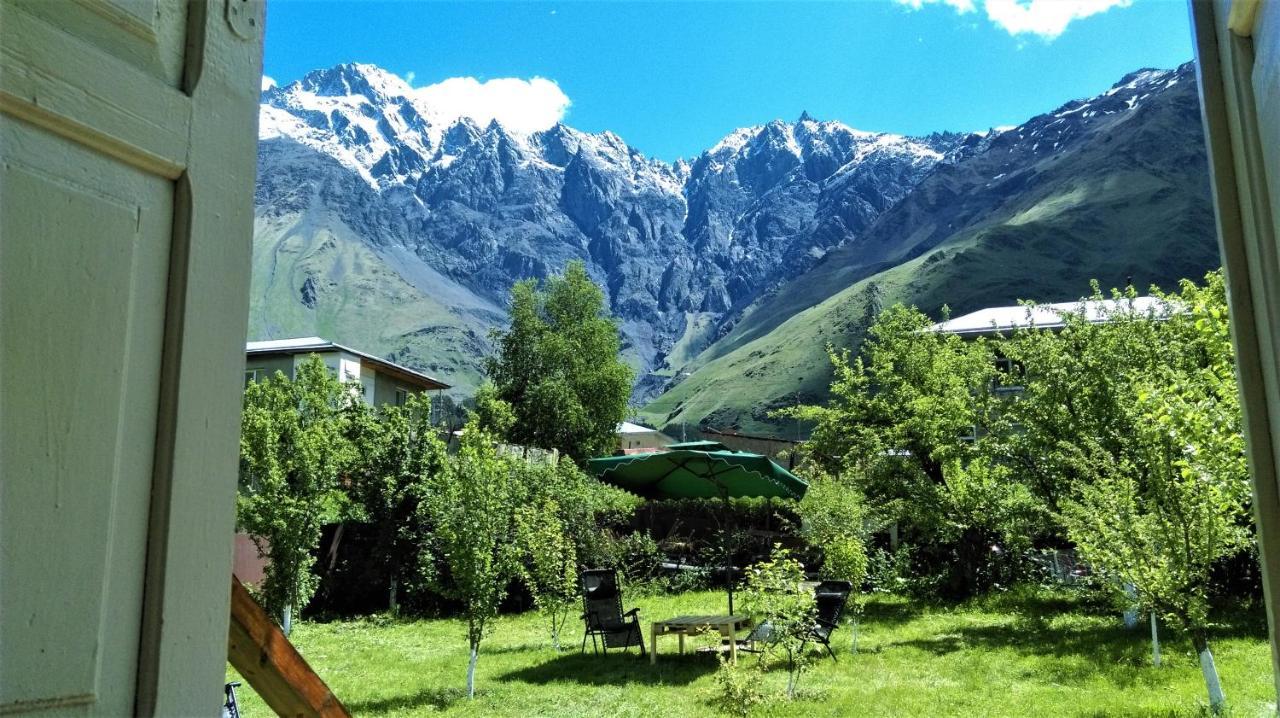 Kazbegi Green Yard Exterior photo